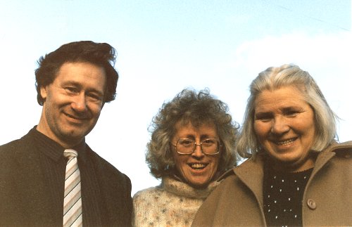 Lizzie with husband, Brian Youlden, and old friend, Ray Fisher
